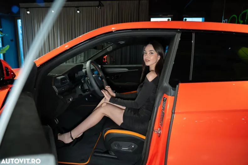 Lamborghini Urus din 2025 cu 40 km - oferta LAM124253 - foto 18
