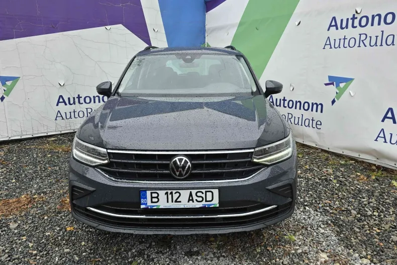 Volkswagen Tiguan din 2023 cu 70.155 km - oferta VOL124286 - foto 1