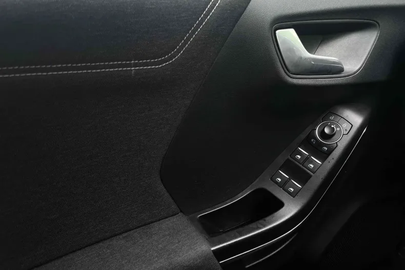 Ford Puma din 2022 cu 93.973 km - oferta FOR124294 - foto 11