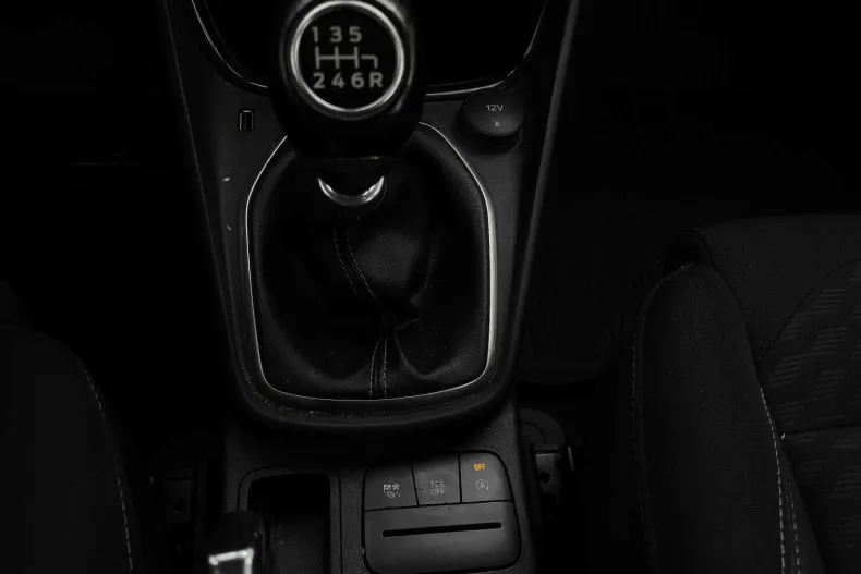 Ford Puma din 2022 cu 93.973 km - oferta FOR124294 - foto 12