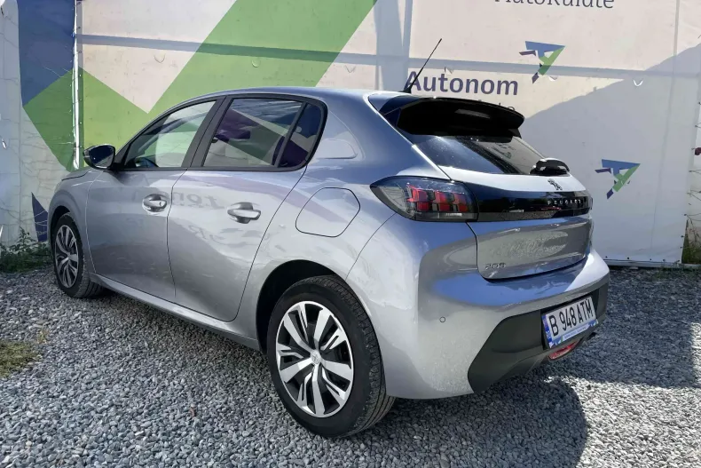 Peugeot 208 din 2023 cu 47.883 km - oferta PEU124297 - foto 4