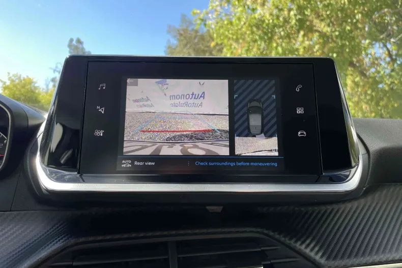 Peugeot 208 din 2023 cu 47.883 km - oferta PEU124297 - foto 15