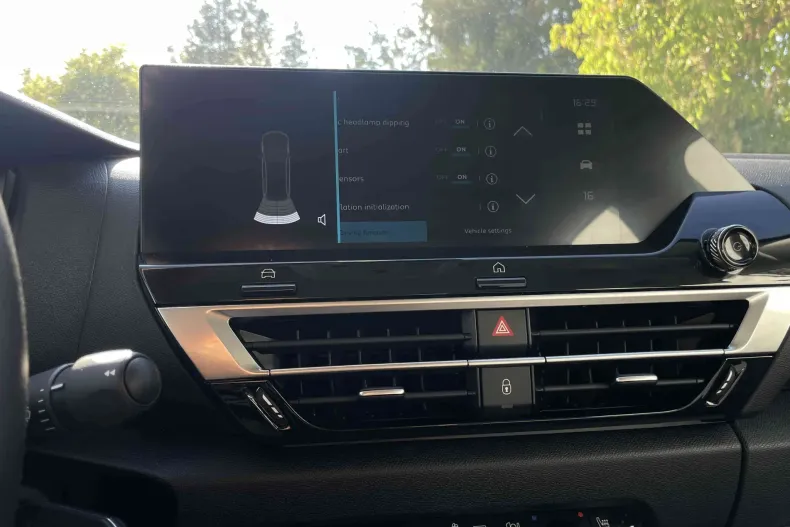 Citroën C4 din 2023 cu 60.321 km - oferta CIT124309 - foto 17