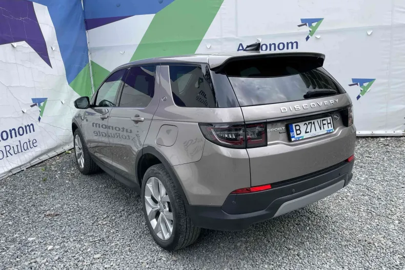 Land Rover Discovery din 2021 cu 61.354 km - oferta LAN124336 - foto 4
