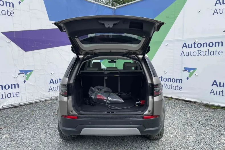 Land Rover Discovery din 2021 cu 61.354 km - oferta LAN124336 - foto 6