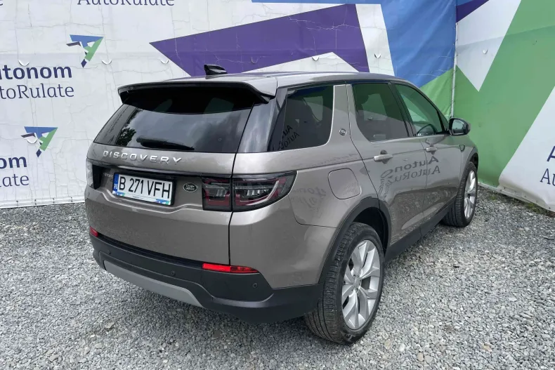Land Rover Discovery din 2021 cu 61.354 km - oferta LAN124336 - foto 7