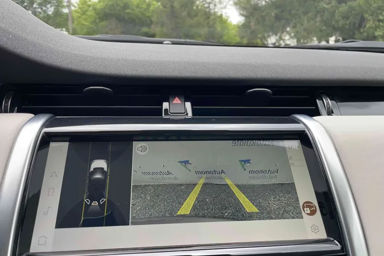 Land Rover Discovery din 2021 cu 61.354 km - oferta LAN124336 - foto 13