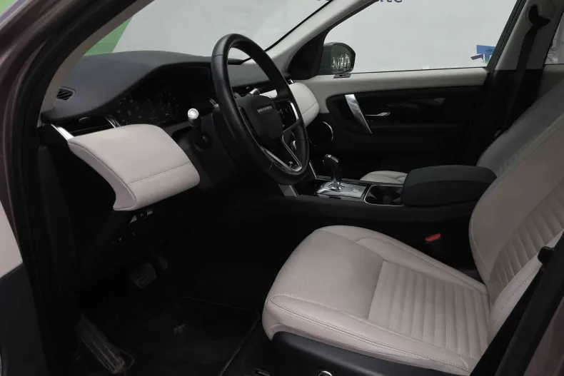 Land Rover Discovery din 2021 cu 61.354 km - oferta LAN124336 - foto 15