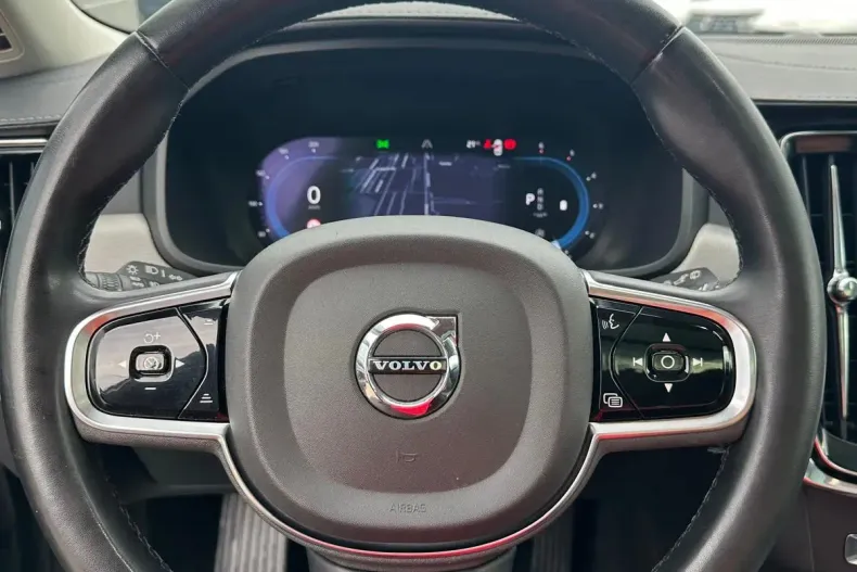 Volvo V90 din 2023 cu 170.000 km - oferta VOL124360 - foto 8