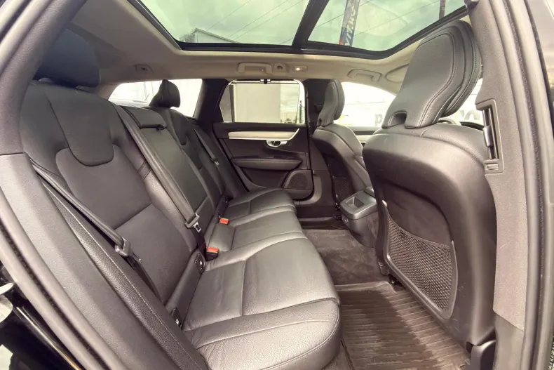 Volvo V90 din 2023 cu 170.000 km - oferta VOL124360 - foto 10