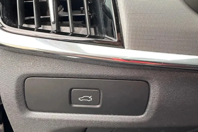 Volvo V90 din 2023 cu 170.000 km - oferta VOL124360 - foto 16