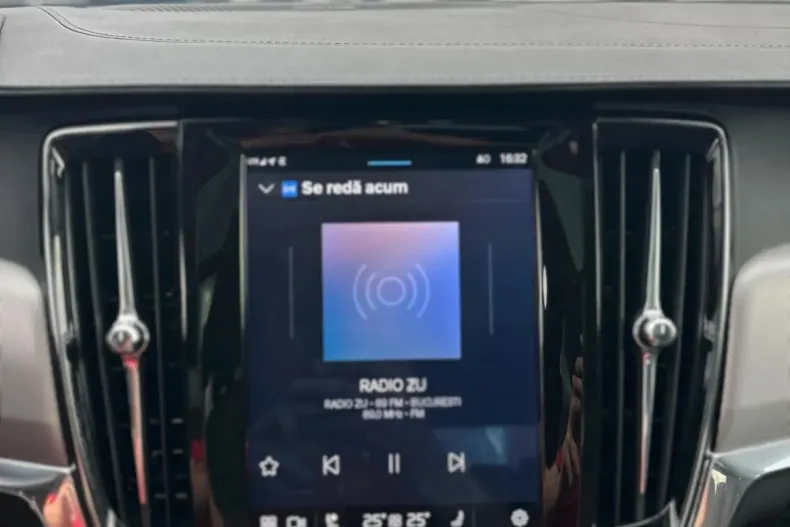 Volvo V90 din 2023 cu 170.000 km - oferta VOL124360 - foto 18