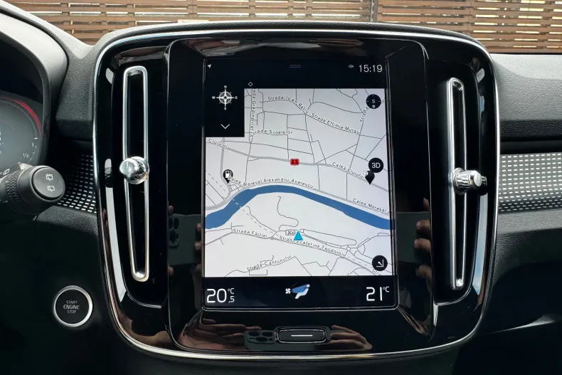 Volvo XC40 din 2020 cu 142.500 km - oferta VOL124382 - foto 30