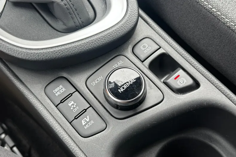 Toyota Yaris Cross din 2022 cu 76.000 km - oferta TOY124383 - foto 28