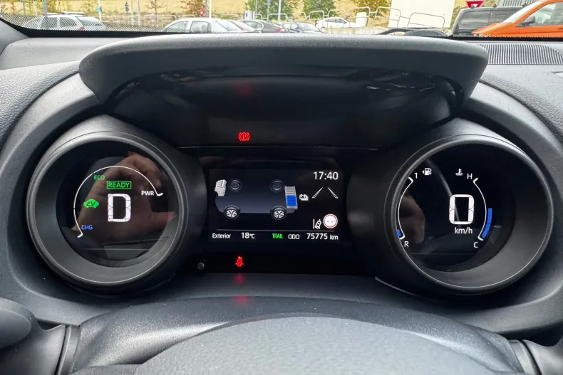 Toyota Yaris Cross din 2022 cu 76.000 km - oferta TOY124383 - foto 29