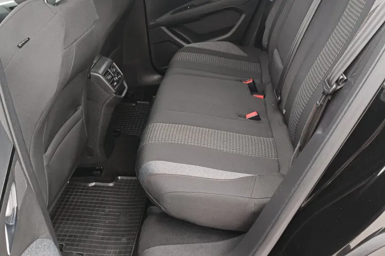 Peugeot 3008 din 2019 cu 156.000 km - oferta PEU124430 - foto 11