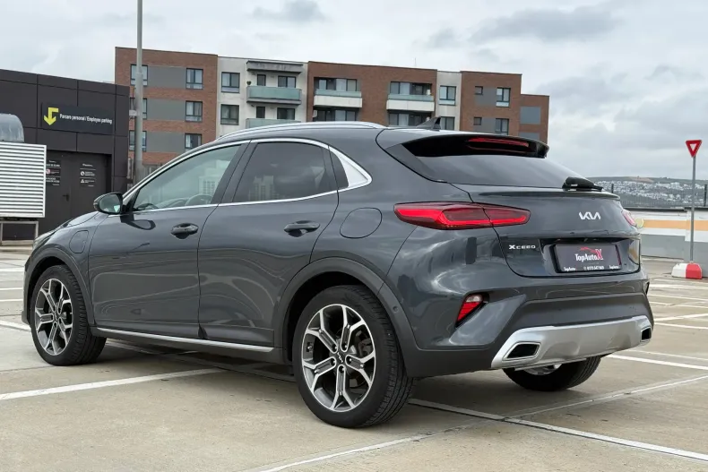 Kia XCeed din 2022 cu 104.230 km - oferta KIA124433 - foto 4