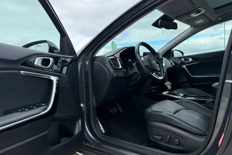 Kia XCeed din 2022 cu 104.230 km - oferta KIA124433 - foto 5