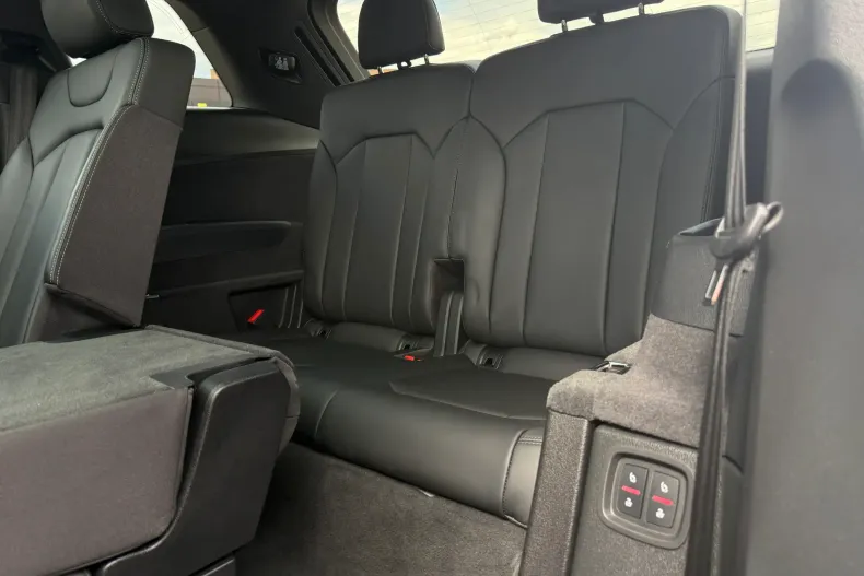 Audi Q7 din 2021 cu 133.893 km - oferta AUD124435 - foto 8