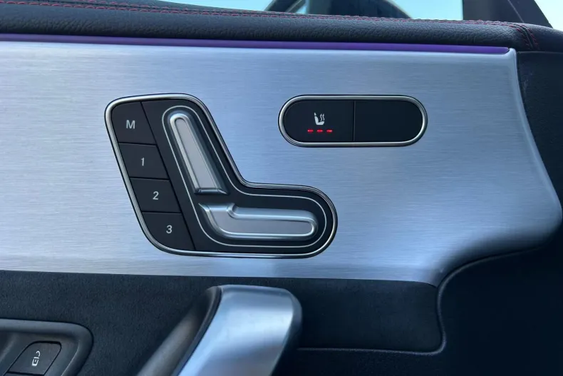 Mercedes-Benz CLA din 2021 cu 41.027 km - oferta MER124446 - foto 14