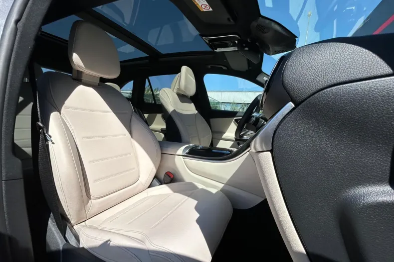 Mercedes-Benz GLC din 2023 cu 31.796 km - oferta MER124451 - foto 15