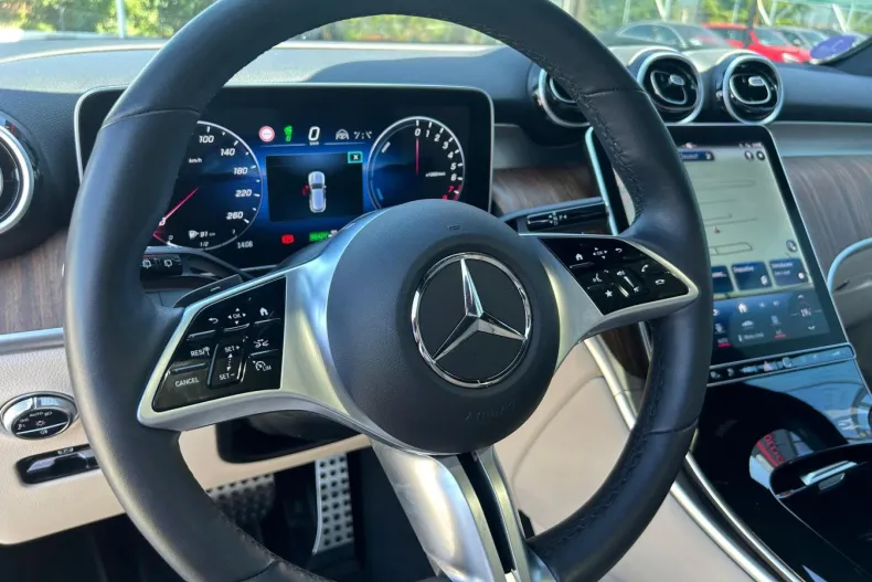 Mercedes-Benz GLC din 2023 cu 31.796 km - oferta MER124451 - foto 19