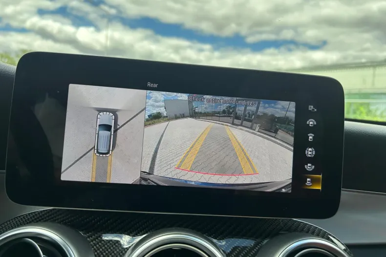 Mercedes-Benz GLC din 2021 cu 72.785 km - oferta MER124459 - foto 24