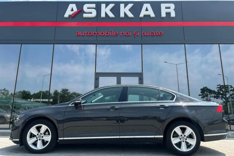 Volkswagen Passat din 2020 cu 44.073 km - oferta VOL124466 - foto 9