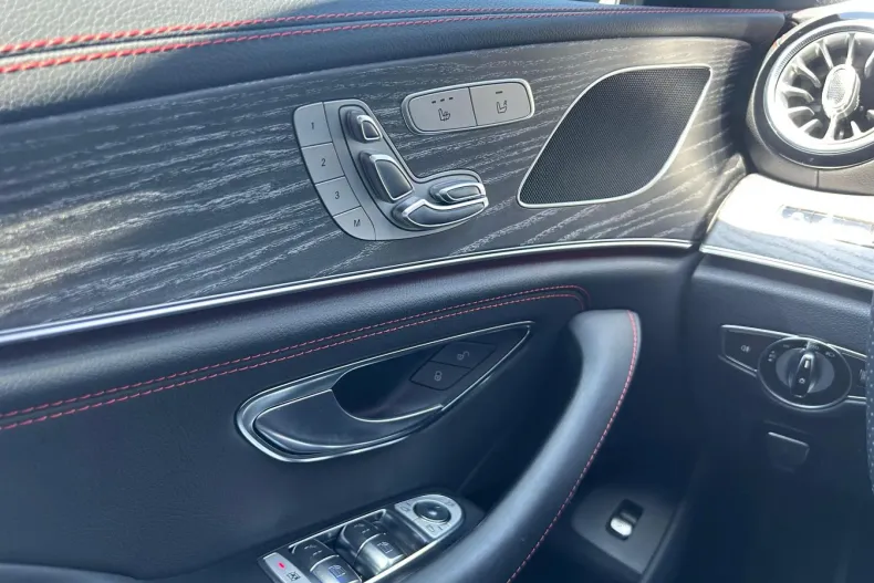 Mercedes-Benz CLS din 2019 cu 56.495 km - oferta MER124469 - foto 18