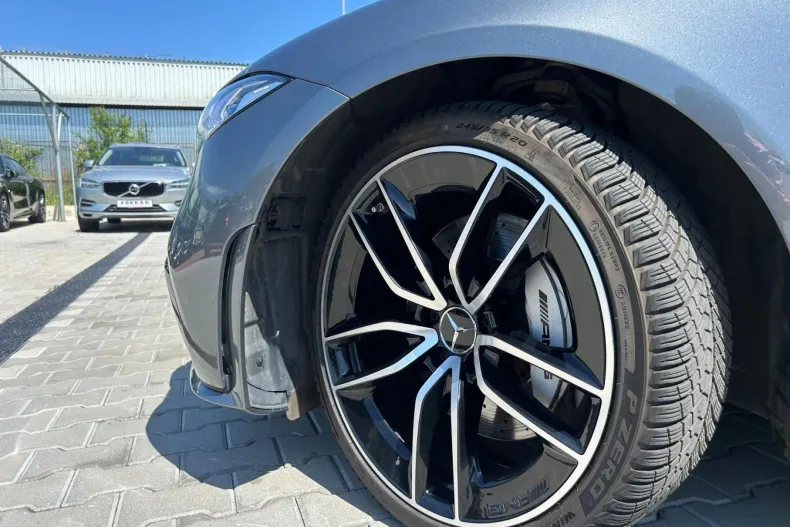 Mercedes-Benz CLS din 2019 cu 56.495 km - oferta MER124469 - foto 32