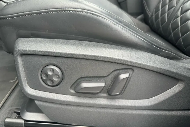 Audi Q5 din 2020 cu 73.545 km - oferta AUD124474 - foto 13