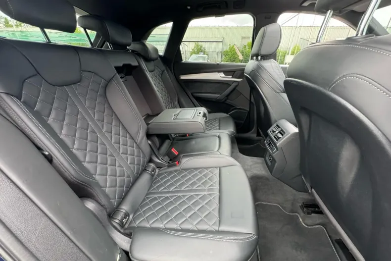 Audi Q5 din 2020 cu 73.545 km - oferta AUD124474 - foto 16