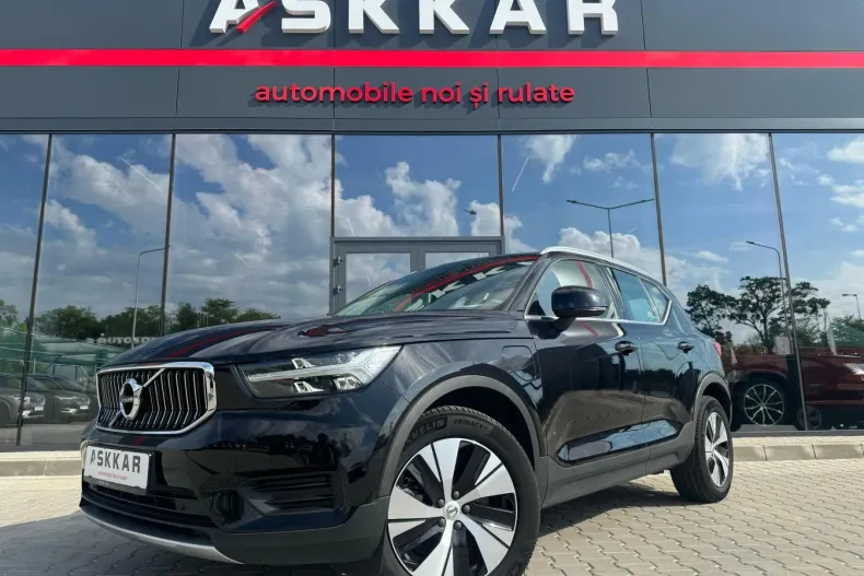 Volvo XC40 din 2022 cu 25.533 km - oferta VOL124515 - foto 1