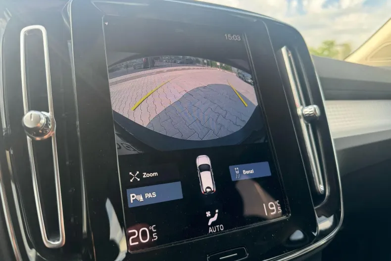 Volvo XC40 din 2022 cu 25.533 km - oferta VOL124515 - foto 21