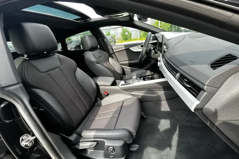 Audi A5 din 2023 cu 26 km - oferta AUD124518 - foto 13