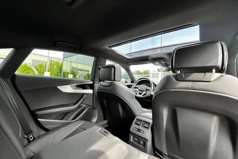 Audi A5 din 2023 cu 26 km - oferta AUD124518 - foto 18