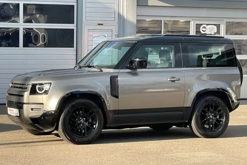 Land Rover Defender din 2023 cu 22.500 km - oferta LAN124540 - foto 13