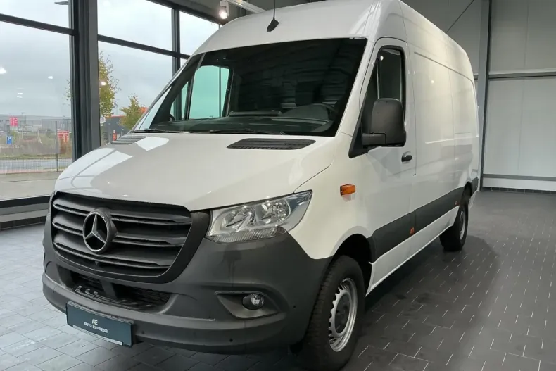 Mercedes-Benz Sprinter din 2024 cu 28.355 km - oferta MER124541 - foto 4