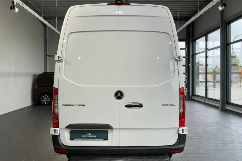 Mercedes-Benz Sprinter din 2024 cu 28.355 km - oferta MER124541 - foto 6
