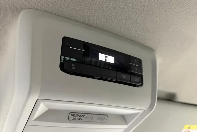 Volkswagen T6 Transporter din 2023 cu 15.700 km - oferta VOL124554 - foto 17