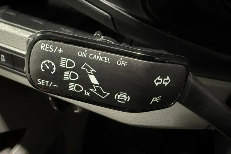 Volkswagen T6 Transporter din 2023 cu 15.700 km - oferta VOL124554 - foto 19