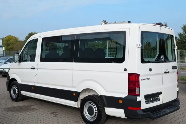 Volkswagen Crafter din 2022 cu 82.000 km - oferta VOL124556 - foto 2