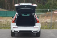 Volvo XC60 din 2022 cu 19.928 km - oferta VOL124558 - foto 5