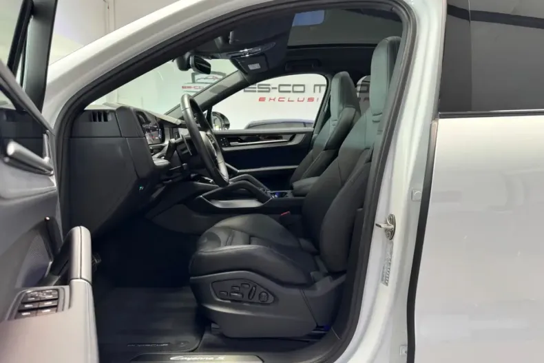 Porsche Cayenne din 2024 cu 9.000 km - oferta POR124564 - foto 13