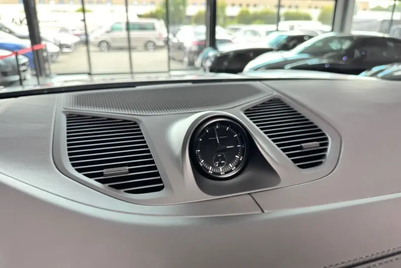 Porsche Cayenne din 2024 cu 9.000 km - oferta POR124564 - foto 16