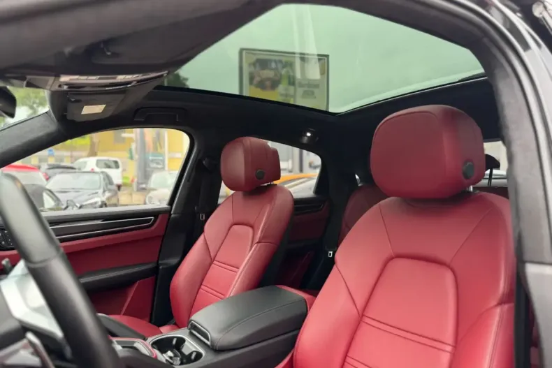 Porsche Cayenne din 2022 cu 67.000 km - oferta POR124572 - foto 10