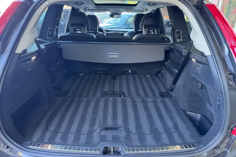 Volvo XC90 din 2022 cu 36.528 km - oferta VOL124586 - foto 16