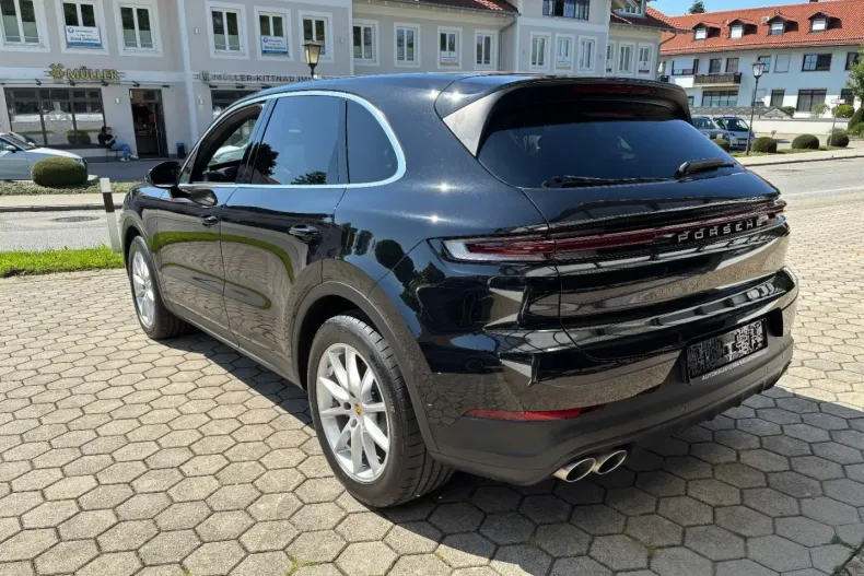 Porsche Cayenne din 2023 cu 21.000 km - oferta POR124596 - foto 3