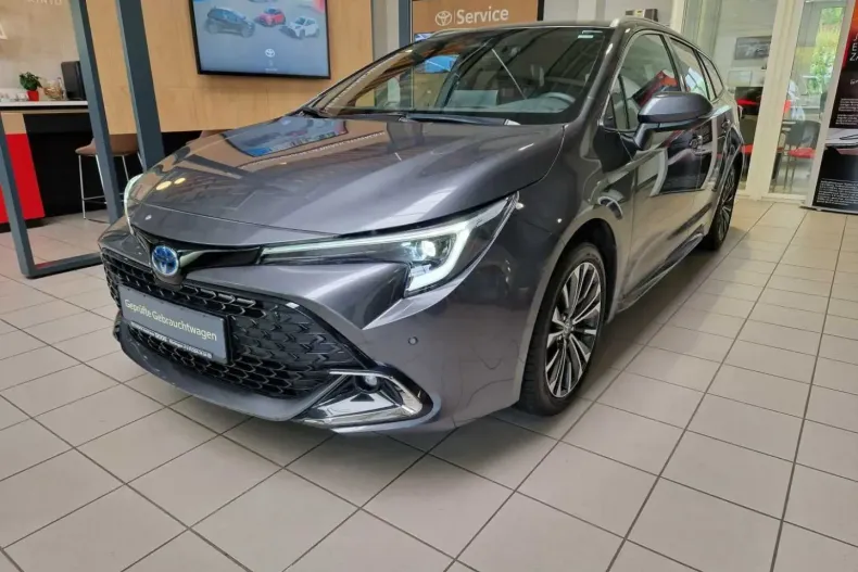Toyota Corolla din 2024 cu 12.193 km - oferta TOY124601 - foto 1