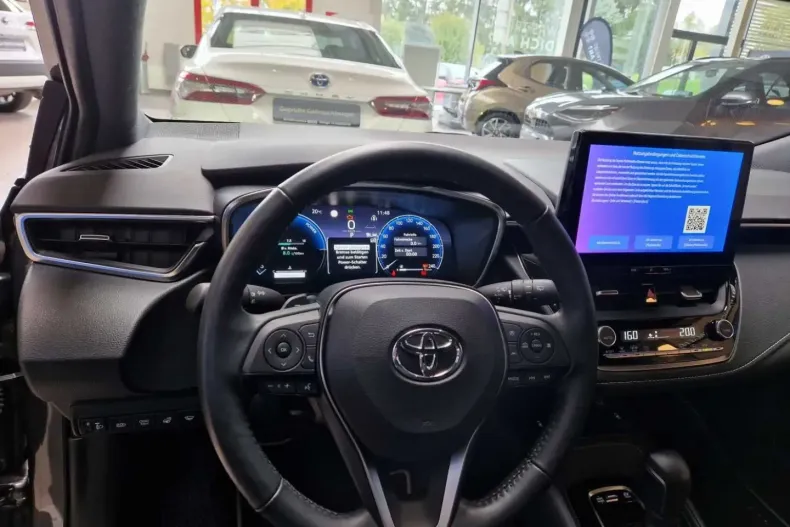 Toyota Corolla din 2024 cu 12.193 km - oferta TOY124601 - foto 10